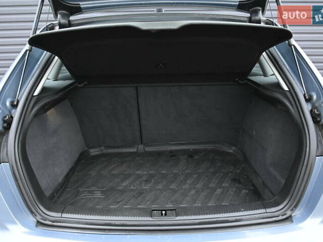 Синий Ауди А3, объемом двигателя 1.6 л и пробегом 212 тыс. км за 7900 $, фото 31 на Automoto.ua