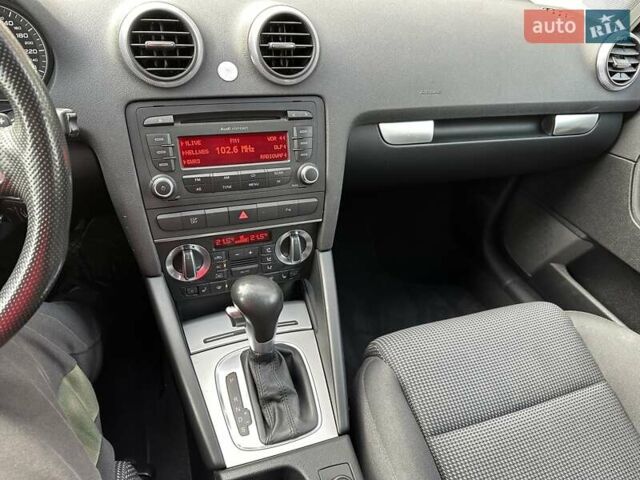 Синий Ауди А3, объемом двигателя 1.97 л и пробегом 177 тыс. км за 12500 $, фото 33 на Automoto.ua