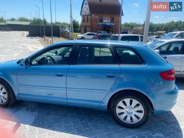 Синій Ауді А3, об'ємом двигуна 1.8 л та пробігом 226 тис. км за 8600 $, фото 3 на Automoto.ua