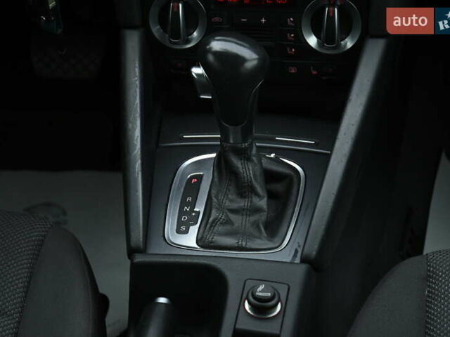 Синій Ауді А3, об'ємом двигуна 1.6 л та пробігом 212 тис. км за 8300 $, фото 27 на Automoto.ua