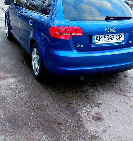 Синий Ауди А3, объемом двигателя 1.6 л и пробегом 255 тыс. км за 8950 $, фото 5 на Automoto.ua
