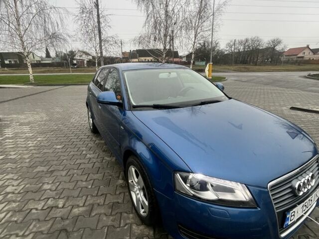 Синій Ауді А3, об'ємом двигуна 1.6 л та пробігом 265 тис. км за 7350 $, фото 6 на Automoto.ua