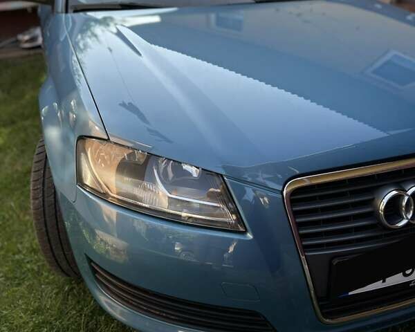 Синий Ауди А3, объемом двигателя 1.39 л и пробегом 221 тыс. км за 8000 $, фото 6 на Automoto.ua