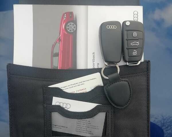 Синій Ауді А3, об'ємом двигуна 1.97 л та пробігом 215 тис. км за 9799 $, фото 6 на Automoto.ua