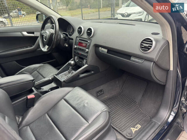 Синий Ауди А3, объемом двигателя 2 л и пробегом 184 тыс. км за 7500 $, фото 9 на Automoto.ua