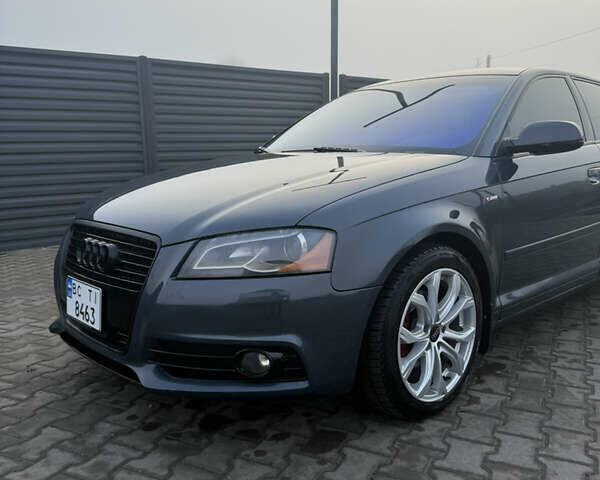 Синий Ауди А3, объемом двигателя 1.97 л и пробегом 185 тыс. км за 12300 $, фото 7 на Automoto.ua