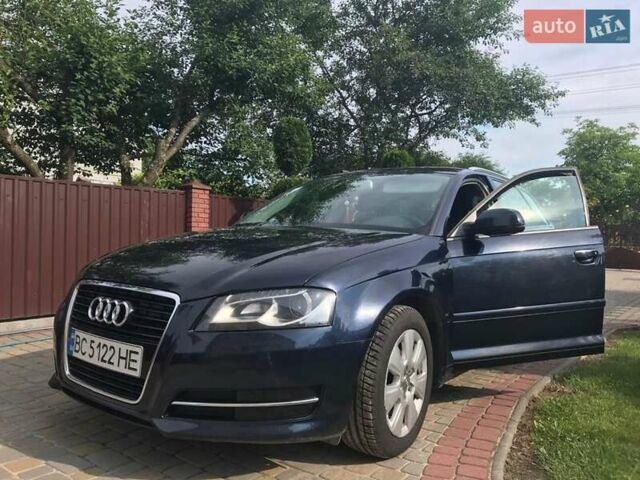 Синій Ауді А3, об'ємом двигуна 1.2 л та пробігом 200 тис. км за 7600 $, фото 1 на Automoto.ua