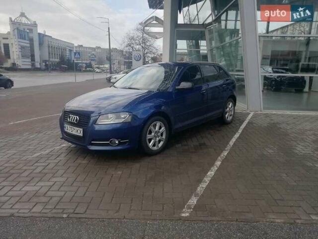 Синій Ауді А3, об'ємом двигуна 1.97 л та пробігом 215 тис. км за 9799 $, фото 1 на Automoto.ua