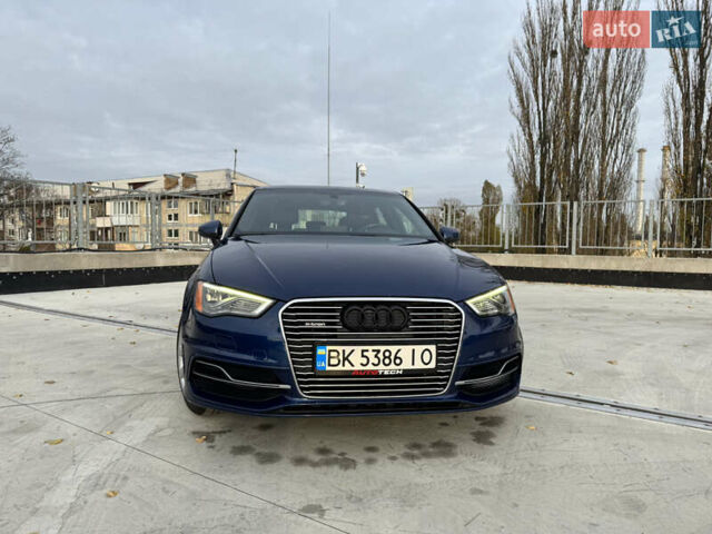 Синий Ауди А3, объемом двигателя 1.4 л и пробегом 157 тыс. км за 15499 $, фото 1 на Automoto.ua