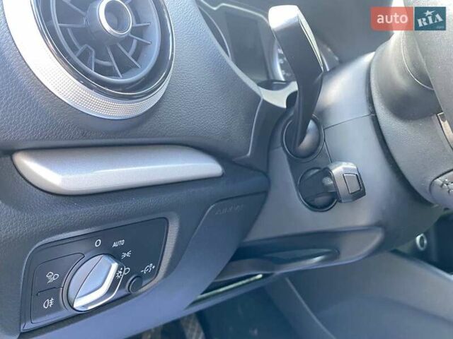 Синий Ауди А3, объемом двигателя 1.4 л и пробегом 143 тыс. км за 17500 $, фото 12 на Automoto.ua