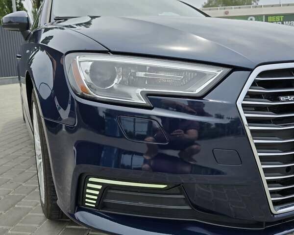 Синій Ауді А3, об'ємом двигуна 1.4 л та пробігом 129 тис. км за 17500 $, фото 11 на Automoto.ua