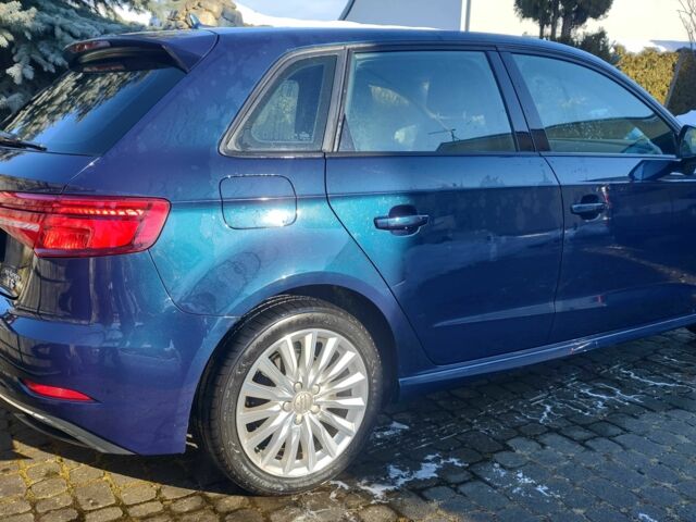 Синій Ауді А3, об'ємом двигуна 1.4 л та пробігом 103 тис. км за 18000 $, фото 6 на Automoto.ua
