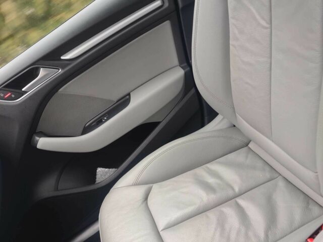 Синій Ауді А3, об'ємом двигуна 1.4 л та пробігом 103 тис. км за 18000 $, фото 15 на Automoto.ua