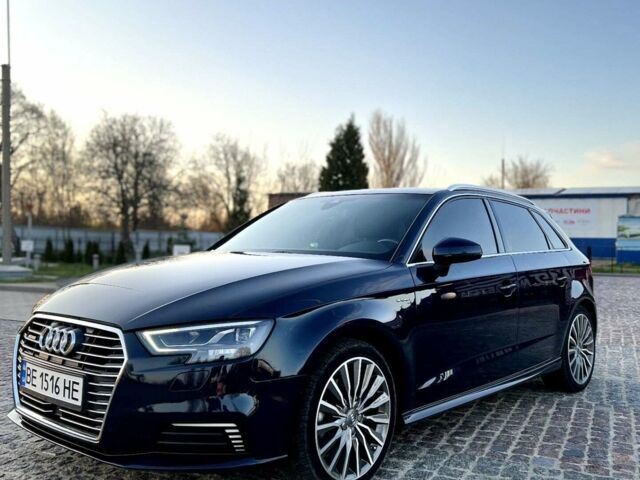 Синій Ауді А3, об'ємом двигуна 1.4 л та пробігом 210 тис. км за 19000 $, фото 2 на Automoto.ua