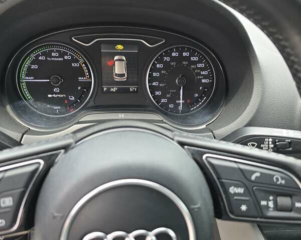 Синій Ауді А3, об'ємом двигуна 1.4 л та пробігом 129 тис. км за 17500 $, фото 22 на Automoto.ua