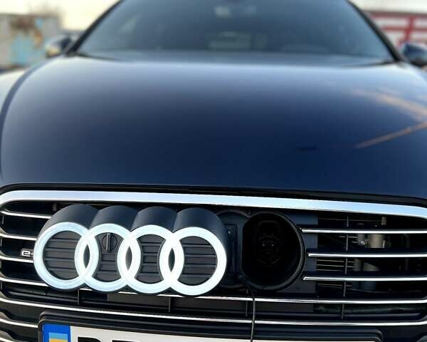 Ауді А3 2017 у Первомайськ на Automoto.ua Синій Ауді А3, об'ємом двигуна 1.4 л та пробігом 210 тис. км за 21000 $, фото 8 на Automoto.ua