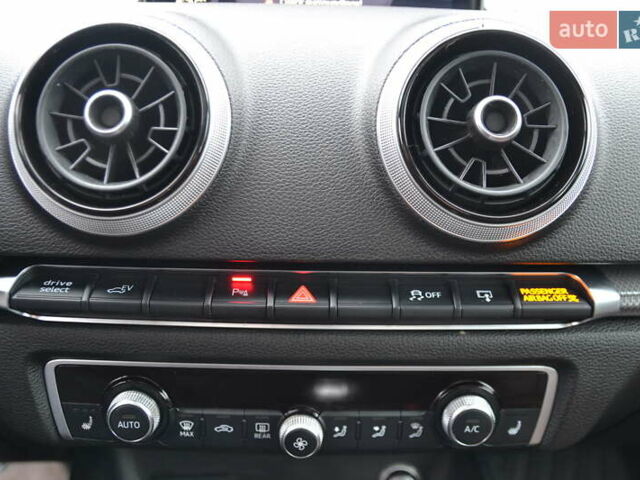 Синій Ауді А3, об'ємом двигуна 1.4 л та пробігом 141 тис. км за 15999 $, фото 27 на Automoto.ua