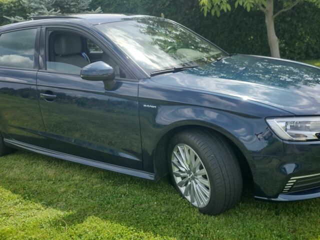 Синий Ауди А3, объемом двигателя 1.4 л и пробегом 95 тыс. км за 19500 $, фото 3 на Automoto.ua