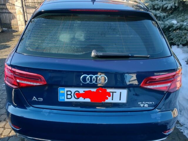 Синій Ауді А3, об'ємом двигуна 1.4 л та пробігом 103 тис. км за 18000 $, фото 3 на Automoto.ua