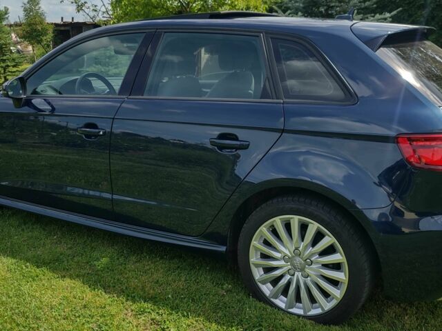 Синий Ауди А3, объемом двигателя 1.4 л и пробегом 95 тыс. км за 19500 $, фото 2 на Automoto.ua