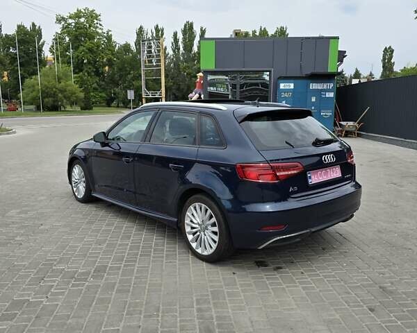 Синій Ауді А3, об'ємом двигуна 1.4 л та пробігом 129 тис. км за 17500 $, фото 4 на Automoto.ua