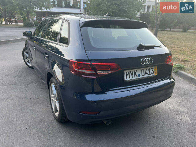 Синий Ауди А3, объемом двигателя 1.6 л и пробегом 188 тыс. км за 17300 $, фото 53 на Automoto.ua