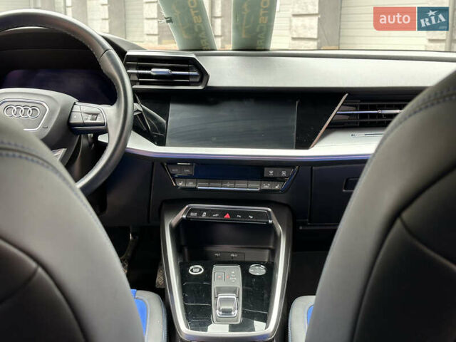 Синий Ауди А3, объемом двигателя 1.4 л и пробегом 48 тыс. км за 23750 $, фото 132 на Automoto.ua