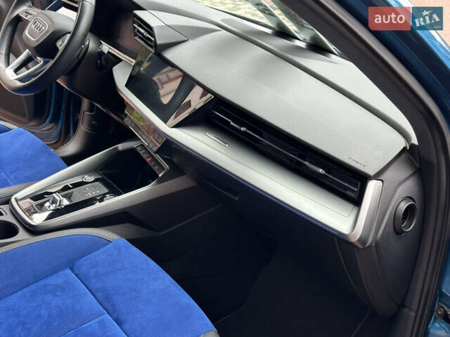 Синий Ауди А3, объемом двигателя 1.4 л и пробегом 48 тыс. км за 23750 $, фото 148 на Automoto.ua