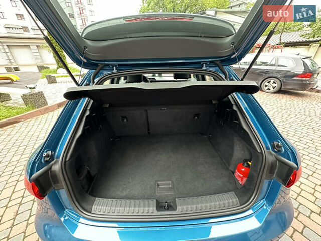 Синий Ауди А3, объемом двигателя 1.4 л и пробегом 48 тыс. км за 23750 $, фото 184 на Automoto.ua