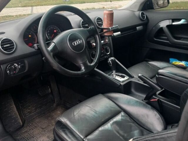 Синий Ауди А3, объемом двигателя 2 л и пробегом 348 тыс. км за 2500 $, фото 2 на Automoto.ua