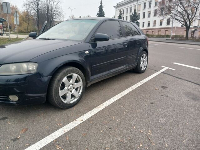 Синий Ауди А3, объемом двигателя 2 л и пробегом 348 тыс. км за 2500 $, фото 3 на Automoto.ua