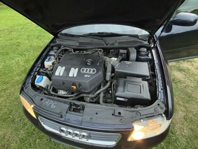 Синій Ауді А3, об'ємом двигуна 1.8 л та пробігом 220 тис. км за 3800 $, фото 2 на Automoto.ua