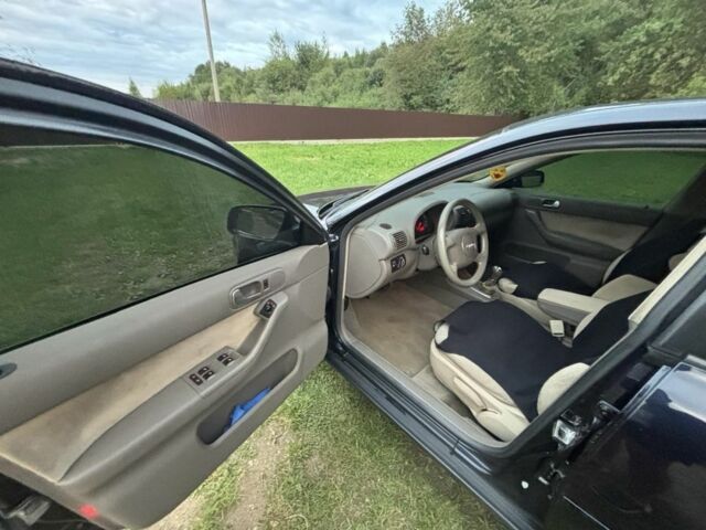 Синій Ауді А3, об'ємом двигуна 1.8 л та пробігом 220 тис. км за 3800 $, фото 4 на Automoto.ua