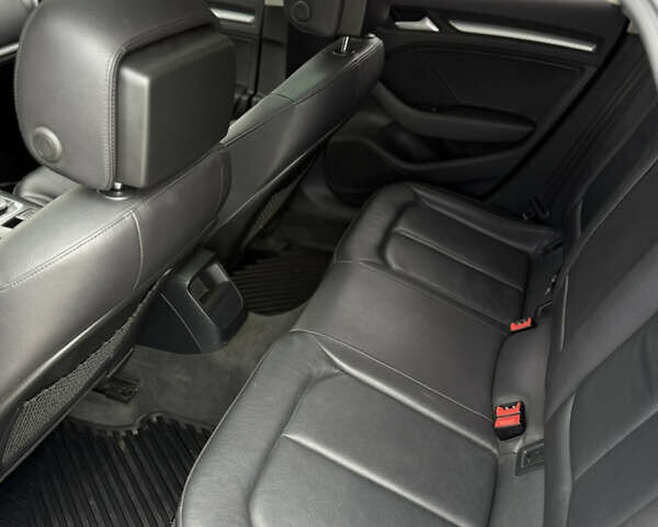 Синій Ауді А3, об'ємом двигуна 2 л та пробігом 173 тис. км за 16800 $, фото 12 на Automoto.ua