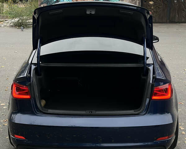 Синий Ауди А3, объемом двигателя 2 л и пробегом 167 тыс. км за 15200 $, фото 8 на Automoto.ua