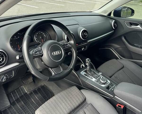 Синій Ауді А3, об'ємом двигуна 1.4 л та пробігом 145 тис. км за 12500 $, фото 7 на Automoto.ua