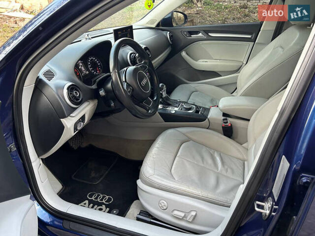Синий Ауди А3, объемом двигателя 1.8 л и пробегом 177 тыс. км за 12000 $, фото 3 на Automoto.ua
