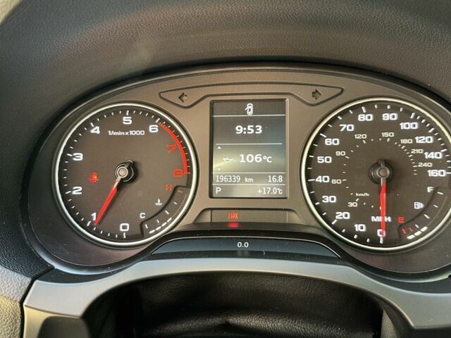 Синій Ауді А3, об'ємом двигуна 2 л та пробігом 196 тис. км за 15500 $, фото 4 на Automoto.ua