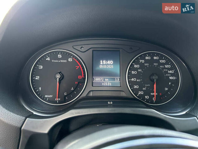 Синий Ауди А3, объемом двигателя 1.8 л и пробегом 177 тыс. км за 12000 $, фото 2 на Automoto.ua