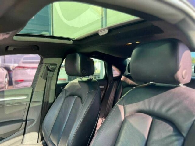 Ауді А3 2015 у Чернівцях на Automoto.ua Синій Ауді А3, об'ємом двигуна 2 л та пробігом 77 тис. км за 4300 $, фото 9 на Automoto.ua