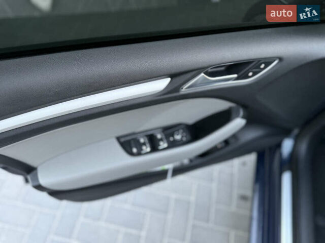 Синий Ауди А3, объемом двигателя 2 л и пробегом 171 тыс. км за 15500 $, фото 14 на Automoto.ua