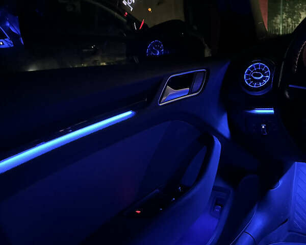 Синій Ауді А3, об'ємом двигуна 1.98 л та пробігом 83 тис. км за 16850 $, фото 24 на Automoto.ua