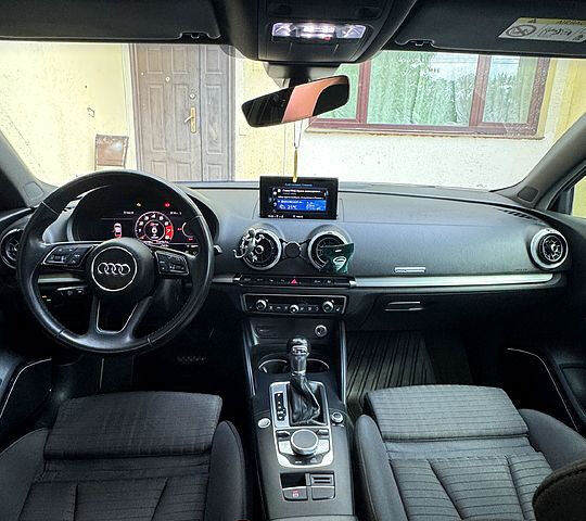 Синій Ауді А3, об'ємом двигуна 1.5 л та пробігом 116 тис. км за 22800 $, фото 8 на Automoto.ua