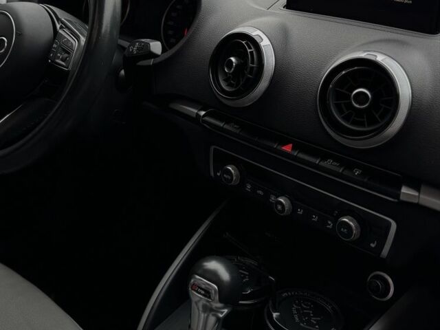 Синій Ауді А3, об'ємом двигуна 2 л та пробігом 209 тис. км за 14000 $, фото 22 на Automoto.ua