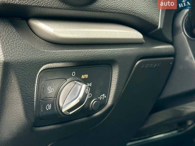 Синій Ауді А3, об'ємом двигуна 2 л та пробігом 105 тис. км за 16900 $, фото 20 на Automoto.ua