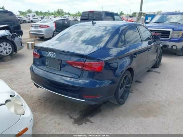 Синий Ауди А3, объемом двигателя 2 л и пробегом 80 тыс. км за 3600 $, фото 3 на Automoto.ua