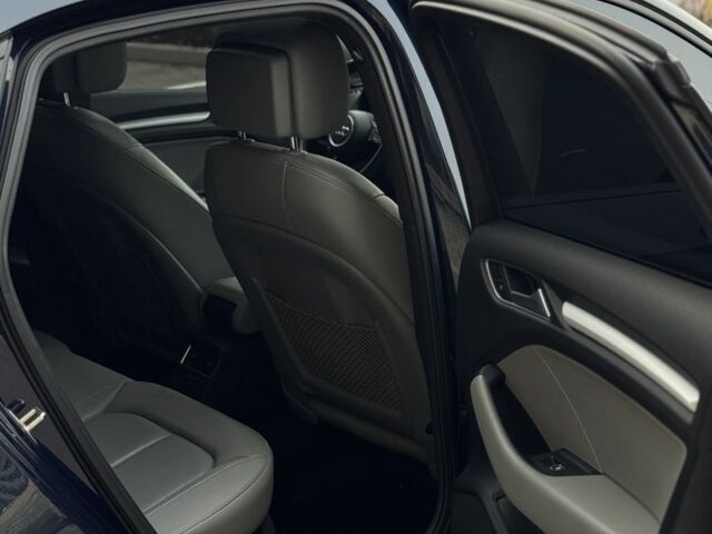 Синій Ауді А3, об'ємом двигуна 2 л та пробігом 209 тис. км за 14000 $, фото 14 на Automoto.ua