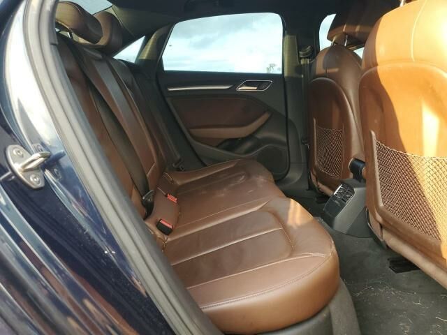 Синий Ауди А3, объемом двигателя 2 л и пробегом 184 тыс. км за 10000 $, фото 9 на Automoto.ua