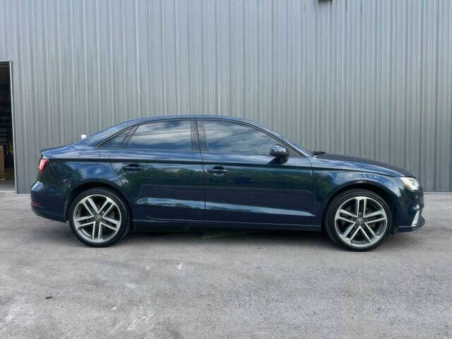 Синій Ауді А3, об'ємом двигуна 2 л та пробігом 32 тис. км за 8900 $, фото 3 на Automoto.ua
