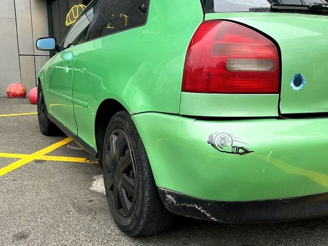 Зеленый Ауди А3, объемом двигателя 1.8 л и пробегом 200 тыс. км за 3200 $, фото 3 на Automoto.ua